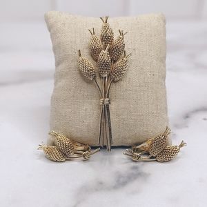 Vintage gold cattails brooch & clip earrings
